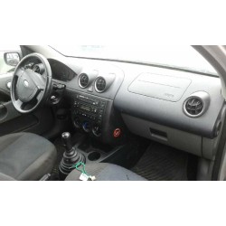 ford fiesta (cbk) del año 2002