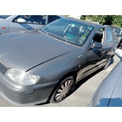 seat cordoba berlina (6k2) del año 2002