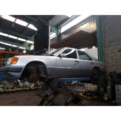 mercedes clase e (w124) berlina del año 2000