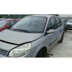 renault scenic ii del año 1950