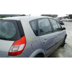 renault scenic ii del año 1950