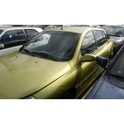 kia rio del año 2001