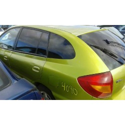 kia rio del año 2001