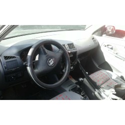 seat cordoba berlina (6k2) del año 2001