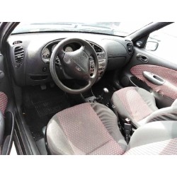 ford fiesta berlina (dx) del año 2000
