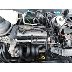 ford fiesta berlina (dx) del año 2000