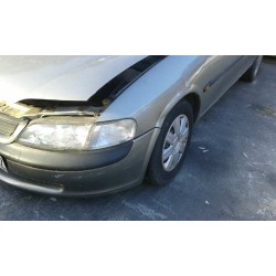 opel vectra b berlina del año 1997
