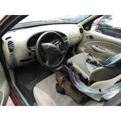 ford fiesta berlina del año 1999