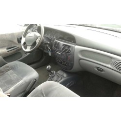 renault megane i classic (la0) del año 2000