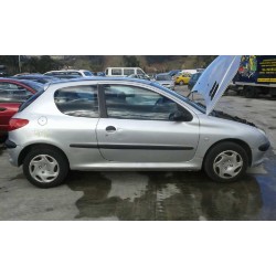 peugeot 206 berlina del año 1950