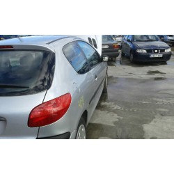 peugeot 206 berlina del año 1950