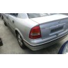 opel astra g berlina del año 2000