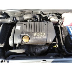 opel astra h berlina del año 2005