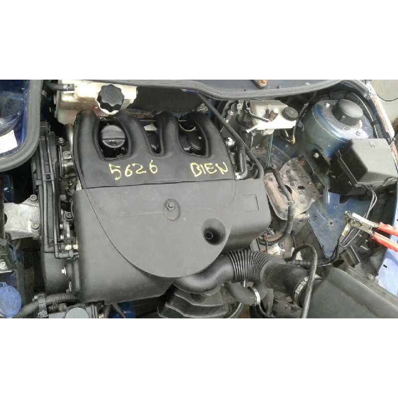 peugeot 206 berlina del año 1950