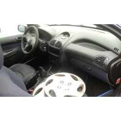 peugeot 206 berlina del año 1950