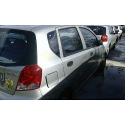 daewoo kalos del año 2004