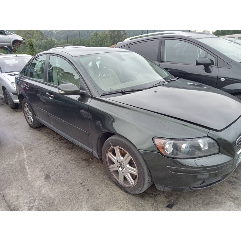 volvo s40 berlina del año 2005