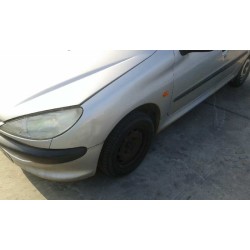 peugeot 206 berlina del año 1999