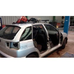seat ibiza (6k1) del año 2001