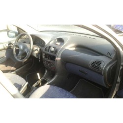peugeot 206 berlina del año 1999