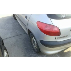 peugeot 206 berlina del año 1999