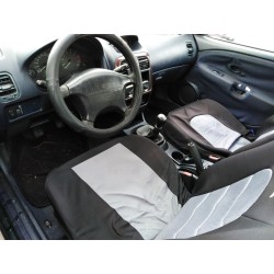 mitsubishi carisma berina 5 (da0) del año 2000