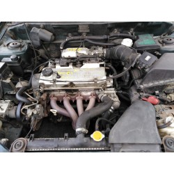 mitsubishi carisma berina 5 (da0) del año 2000