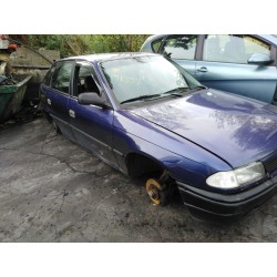 opel astra f berlina del año 1996