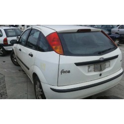 ford focus berlina (cak) del año 2002