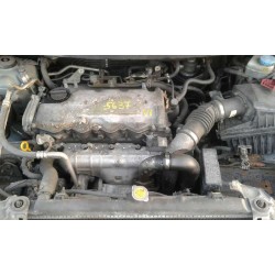 nissan almera tino (v10m) del año 2000