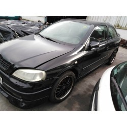 opel astra g berlina del año 2001