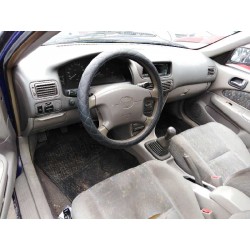 toyota corolla (e11) del año 1997