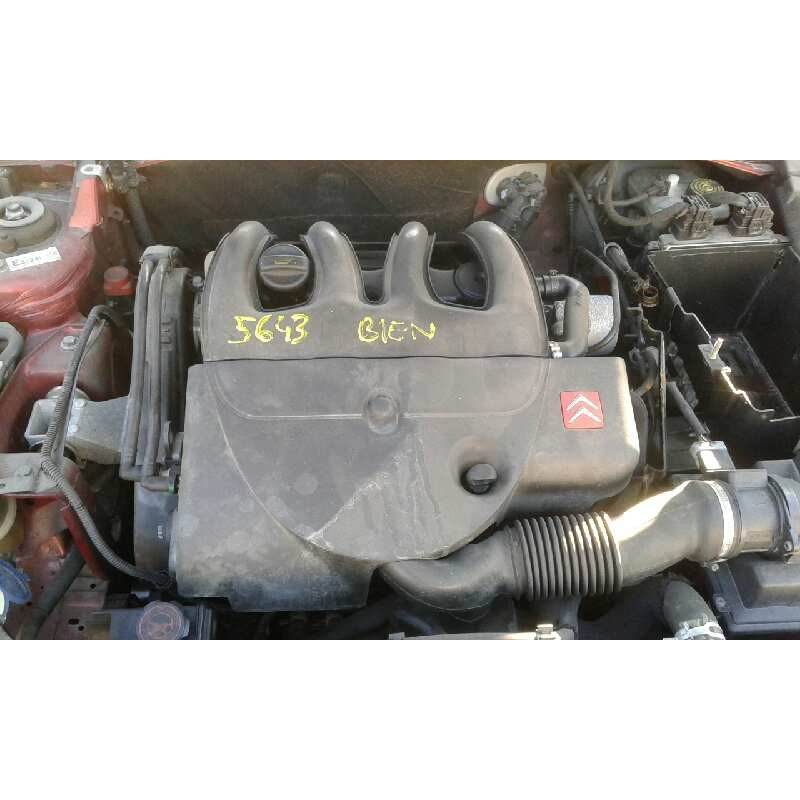 citroen xsara berlina del año 2001