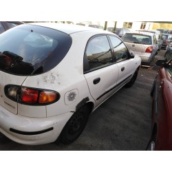 daewoo lanos del año 2001