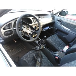 daewoo lanos del año 2001