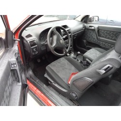 opel astra g berlina del año 1999