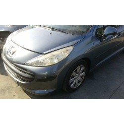 peugeot 207 del año 1950