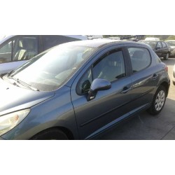 peugeot 207 del año 1950