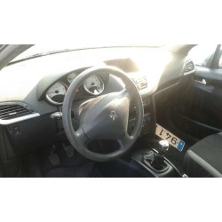 peugeot 207 del año 1950