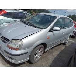 nissan almera tino (v10m) del año 2002