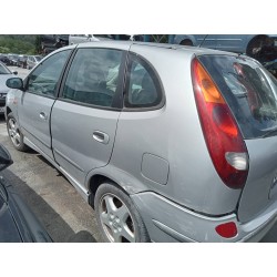nissan almera tino (v10m) del año 2002
