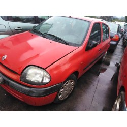 renault clio ii fase i (b/cbo) del año 2000