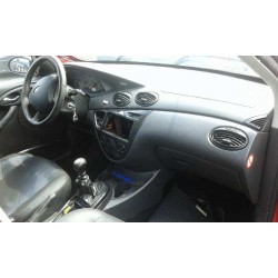 ford focus berlina (cak) del año 2003