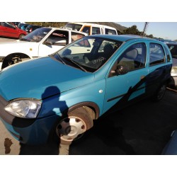 opel corsa c del año 2001