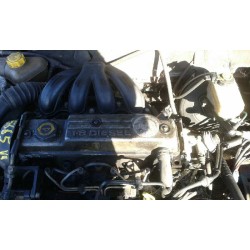 ford fiesta berlina del año 1996