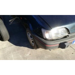 ford fiesta berlina del año 1996