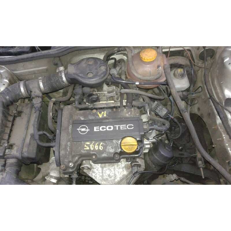 opel corsa b del año 1999