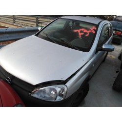 opel corsa c del año 2003
