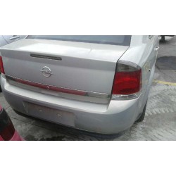 opel vectra c berlina del año 2005