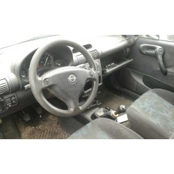 opel corsa b del año 1950